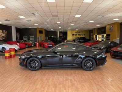 Ford Mustang Coupé Fastback 2.3 EcoBoost (7)