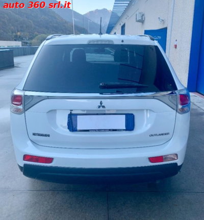 Mitsubishi Outlander 2.2 DI-D 4WD Instyle 7p. (3)