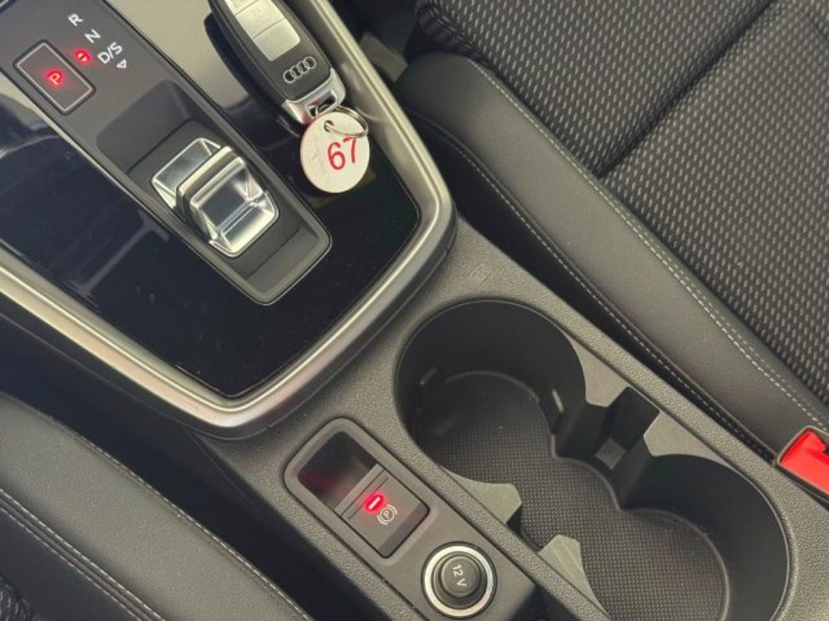 Audi A3 Sportback 30 TDI S line edition (20)