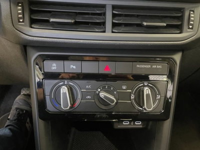 Volkswagen T-Cross 1.0 TSI 110 CV DSG Style (10)