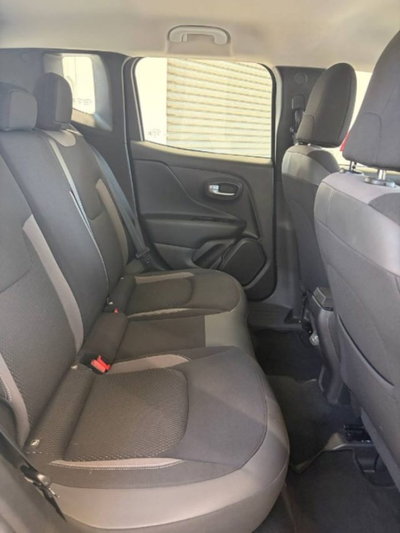 Jeep Renegade 1.6 Mjt 130 CV Limited (7)