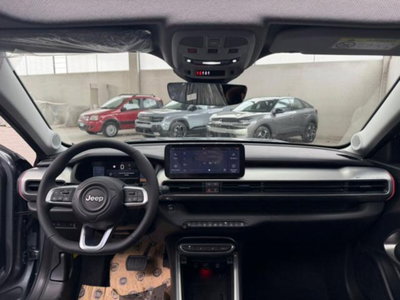 Jeep Avenger 1.2 turbo Summit fwd 100cv (8)
