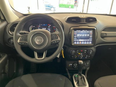 Jeep Renegade 1.3 T4 190CV PHEV 4xe AT6 Limited (12)