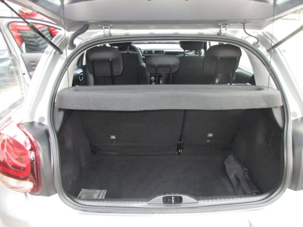 Citroen C3 BlueHDi 100 S&S Shine (14)