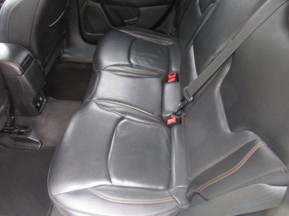 Jeep Compass 1.6 Multijet II 2WD Limited (11)
