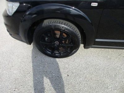 Fiat Freemont 2.0 Mjt 170 CV 4x4 Automatica Lounge (8)