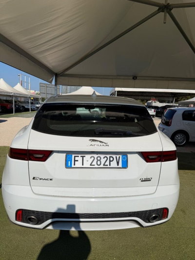 Jaguar E-Pace 2.0D 180 CV AWD R-Dynamic SE (13)
