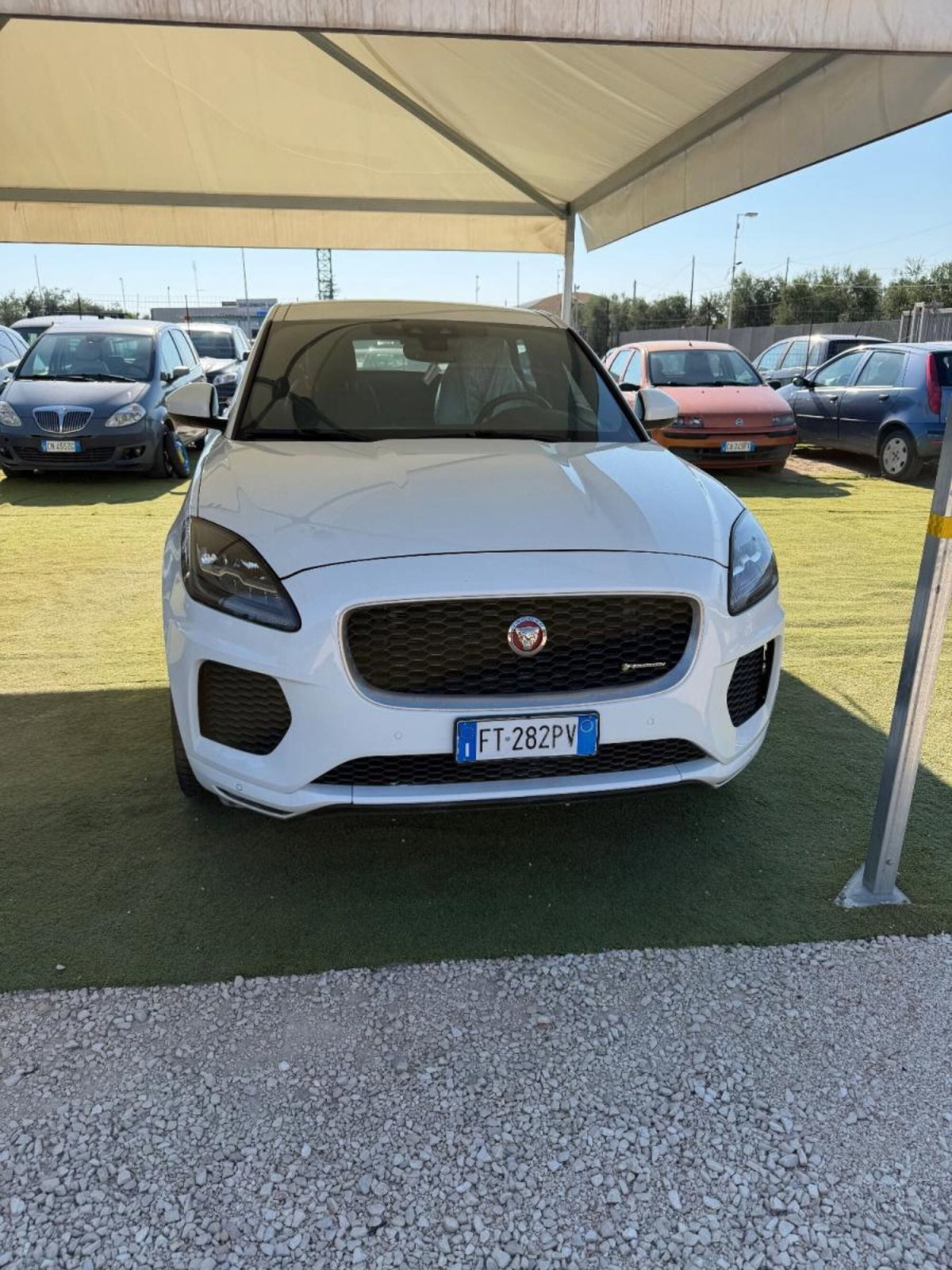 Jaguar E-Pace 2.0D 180 CV AWD R-Dynamic SE