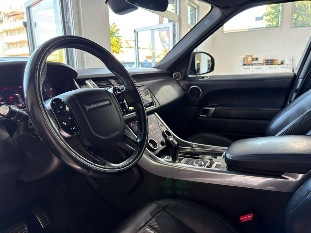 Land Rover Range Rover Sport 3.0 SDV6 HSE Dynamic (13)