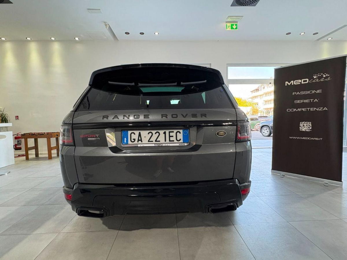Land Rover Range Rover Sport 3.0 SDV6 HSE Dynamic (5)