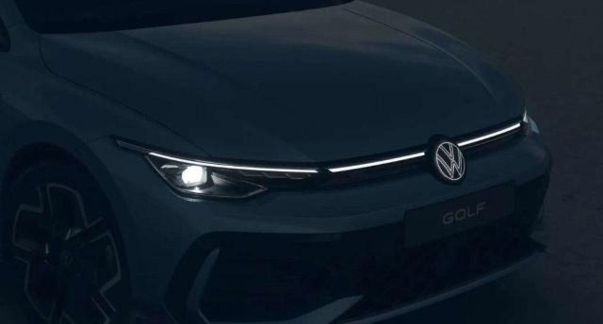 Volkswagen Golf Variant 1.5 etsi R-Line 150cv dsg (2)