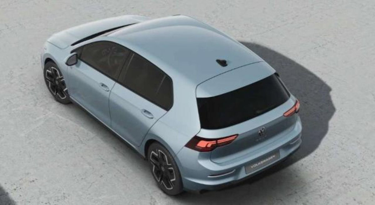 Volkswagen Golf Variant 1.5 etsi R-Line 150cv dsg (4)