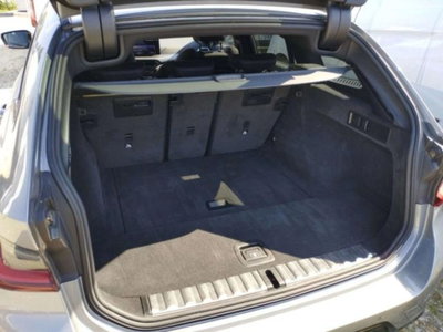 BMW Serie 3 Touring 318d  mhev 48V MSport auto (5)