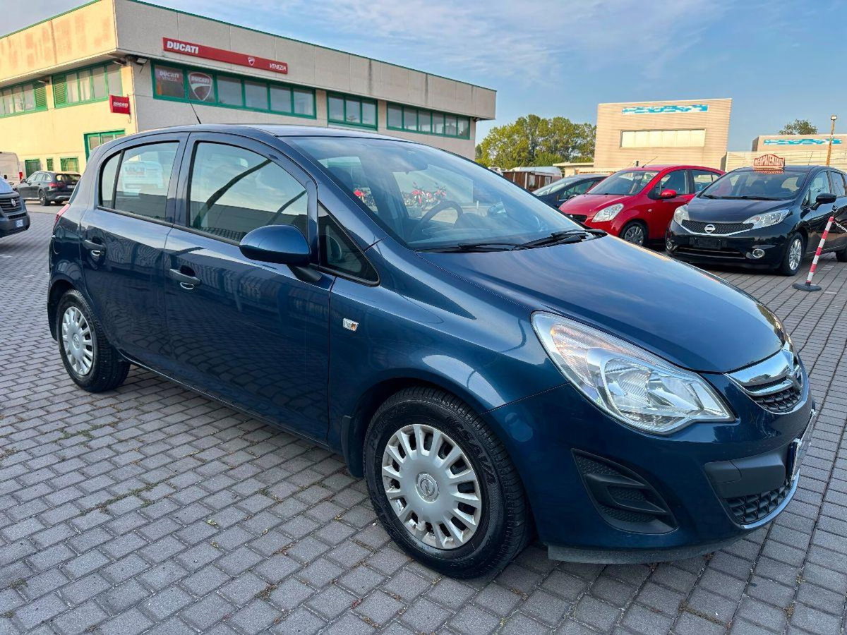 Opel Corsa 1.3 CDTI 90CV 5 porte Cosmo (4)