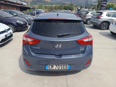Hyundai i30 1.6 CRDi 5p. Comfort (7)