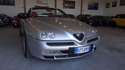 Alfa Romeo Spider 3.0i V6 24V cat L (5)
