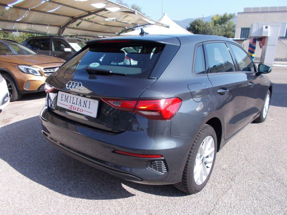 Audi A3 Sportback 35 TDI S tronic Business (3)