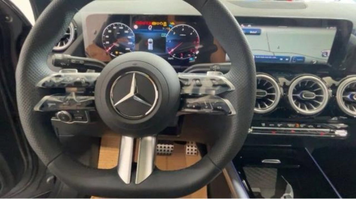 Mercedes-Benz GLA SUV 200 d Automatic Premium (10)