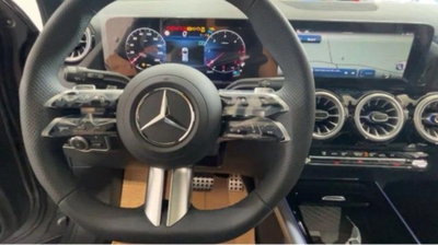 Mercedes-Benz GLA SUV 200 d Automatic Premium (10)