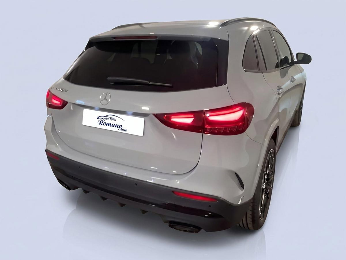 Mercedes-Benz GLA SUV 200 d Automatic Premium (3)