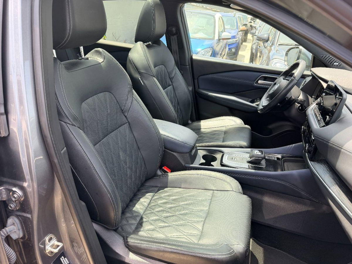 Nissan Qashqai 1.3 mhev Tekna 2wd 158cv xtronic (8)