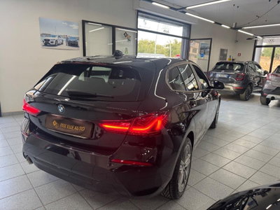 BMW Serie 1 116d 5p. Sport (4)