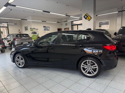 BMW Serie 1 116d 5p. Sport (7)