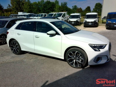 Audi A3 Sportback 40 TFSI e S tronic Business Advanced (2)