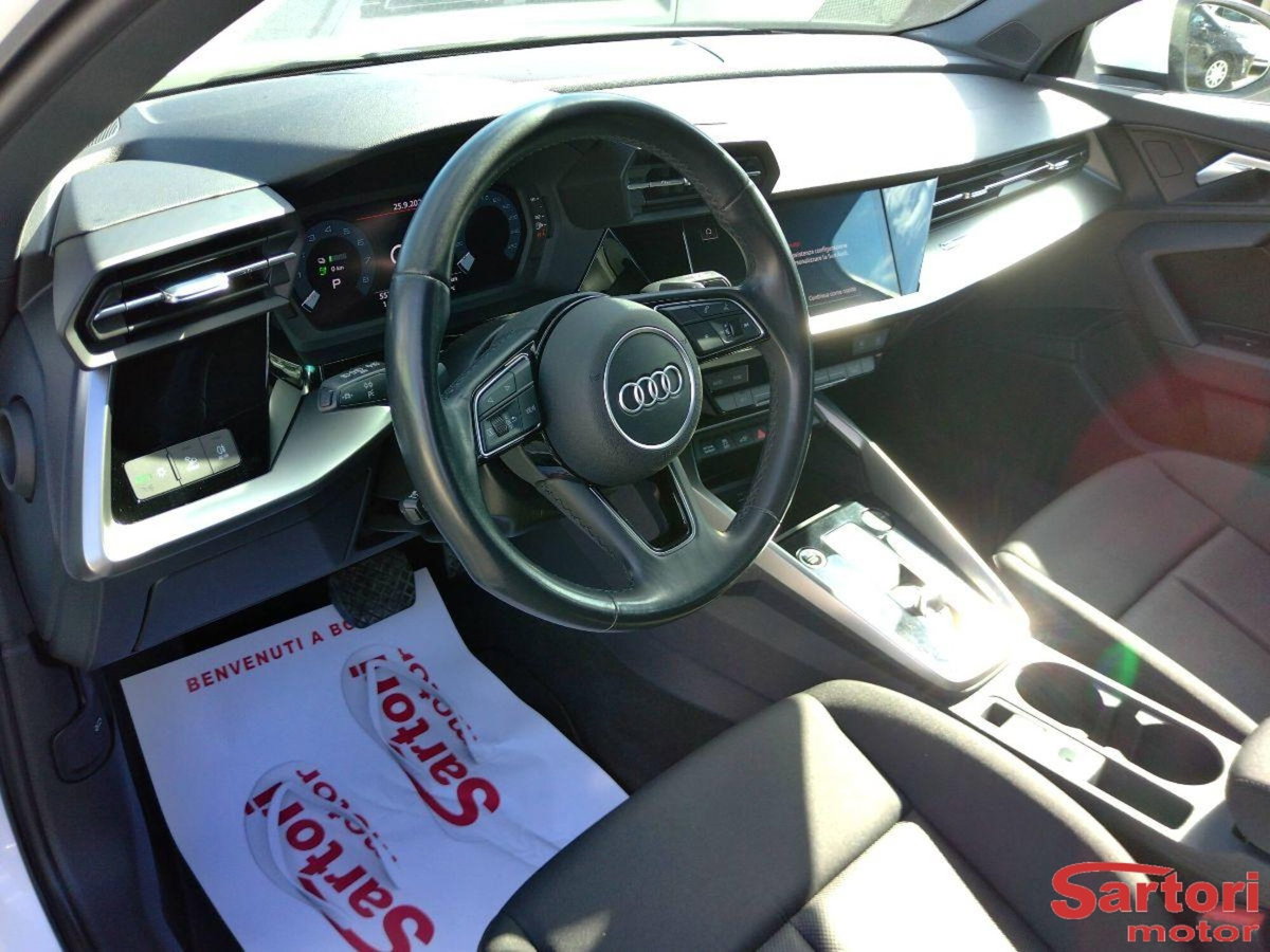 Audi A3 Sportback 40 TFSI e S tronic Business Advanced (6)