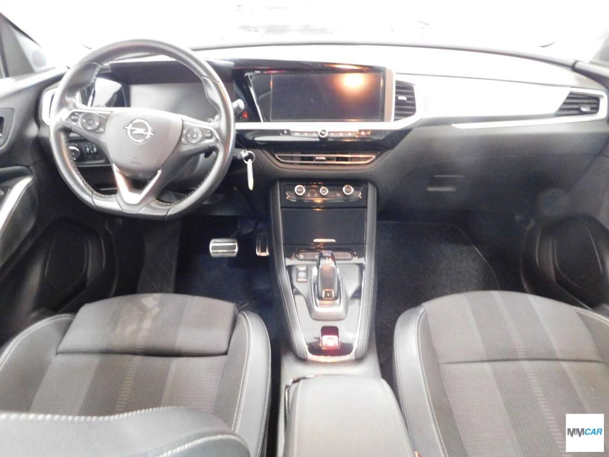 Opel Grandland 1.5 diesel Ecotec aut. Ultimate (10)