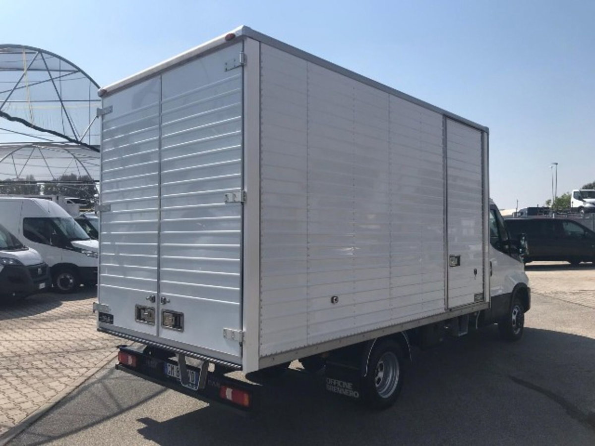 Iveco Daily Telaio 35C14H BTor 2.3 HPT PLM-RG Cabinato (6)