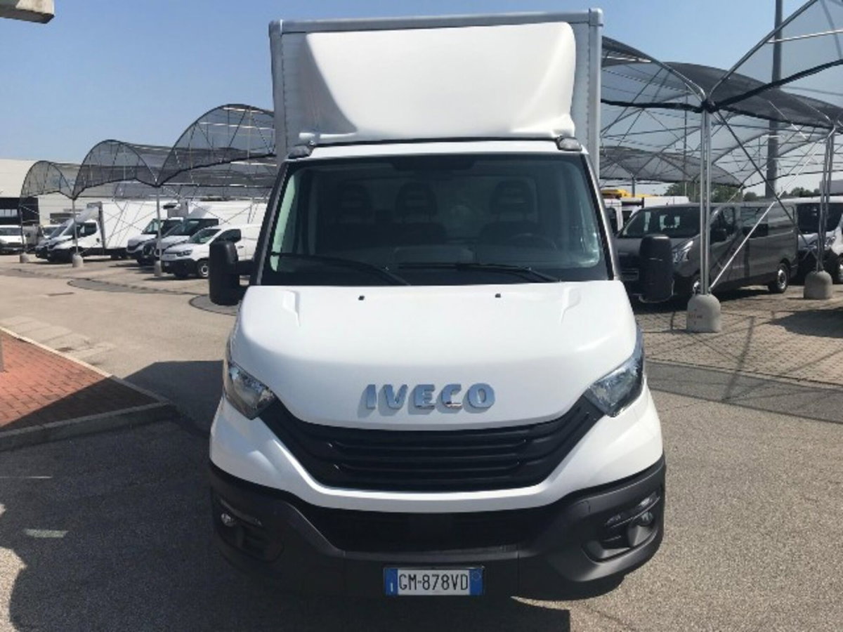 Iveco Daily Telaio 35C14H BTor 2.3 HPT PLM-RG Cabinato (9)
