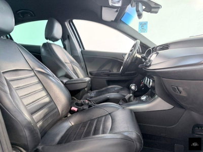Alfa Romeo Giulietta 1.4 Turbo multiair Sprint 170cv tct (9)