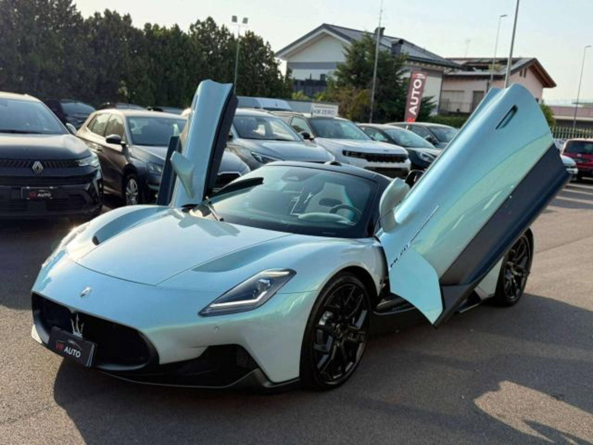 Maserati MC20 Spider 3.0 V6 630cv rwd auto