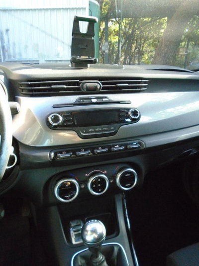Alfa Romeo Giulietta 1.4 Turbo multiair Exclusive 170cv (12)