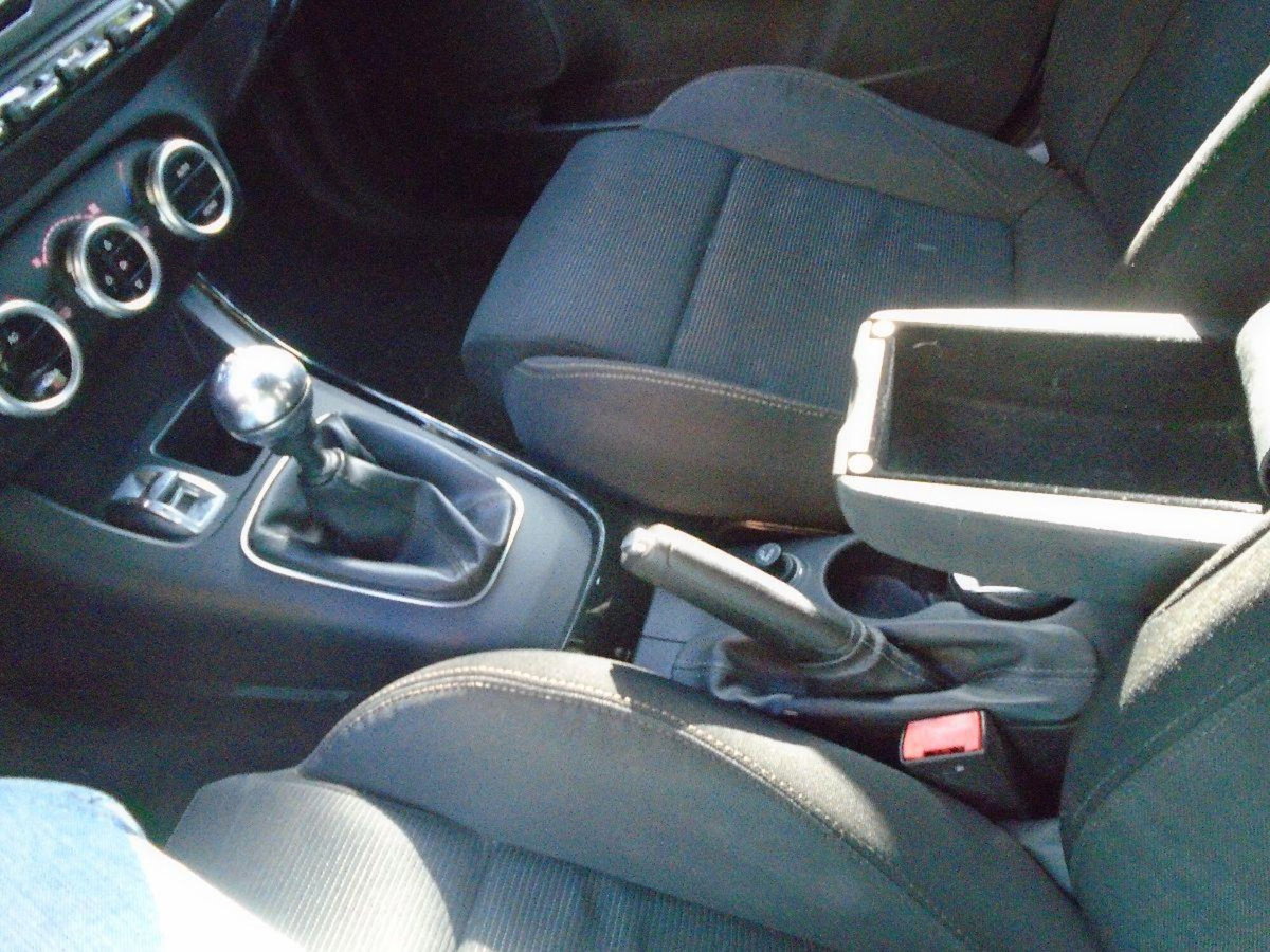 Alfa Romeo Giulietta 1.4 Turbo multiair Exclusive 170cv (13)
