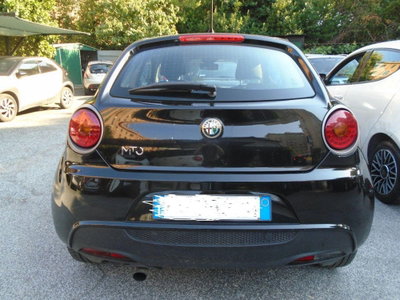 Alfa Romeo MiTo 1.3 JTDm-2 95 CV S&S BlackLine Collection SS (5)