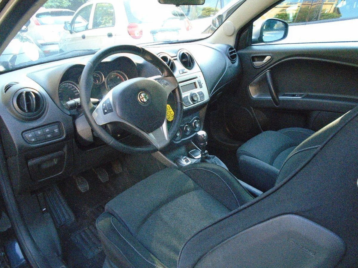 Alfa Romeo MiTo 1.3 JTDm-2 95 CV S&S BlackLine Collection SS (8)