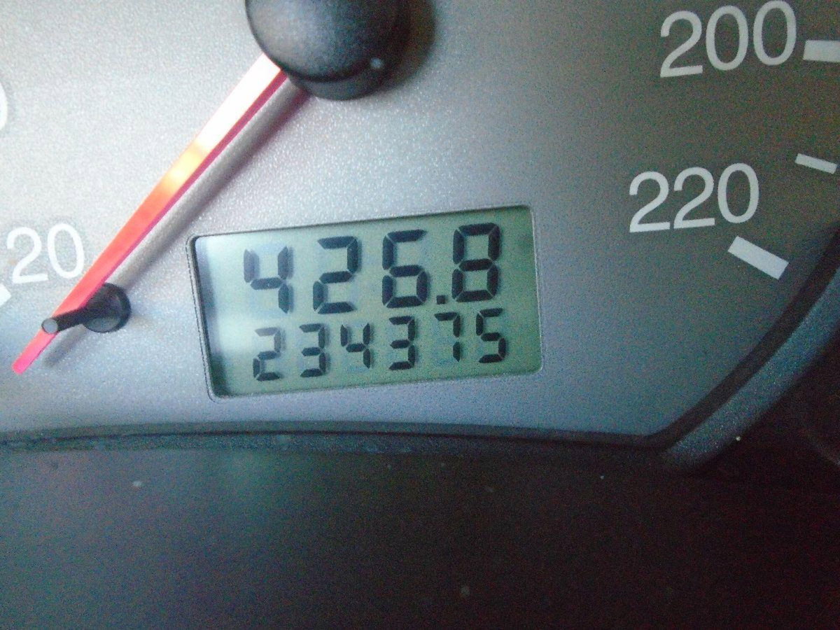 Ford Focus 1.8 TDCi (100CV) cat 5p. Zetec (11)