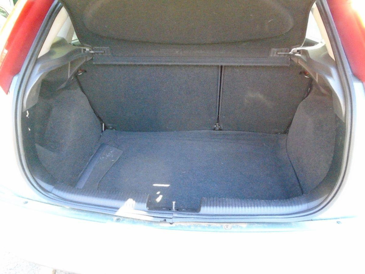 Ford Focus 1.8 TDCi (100CV) cat 5p. Zetec (18)