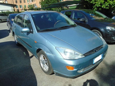Ford Focus 1.8 TDCi (100CV) cat 5p. Zetec (4)