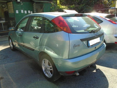 Ford Focus 1.8 TDCi (100CV) cat 5p. Zetec (5)