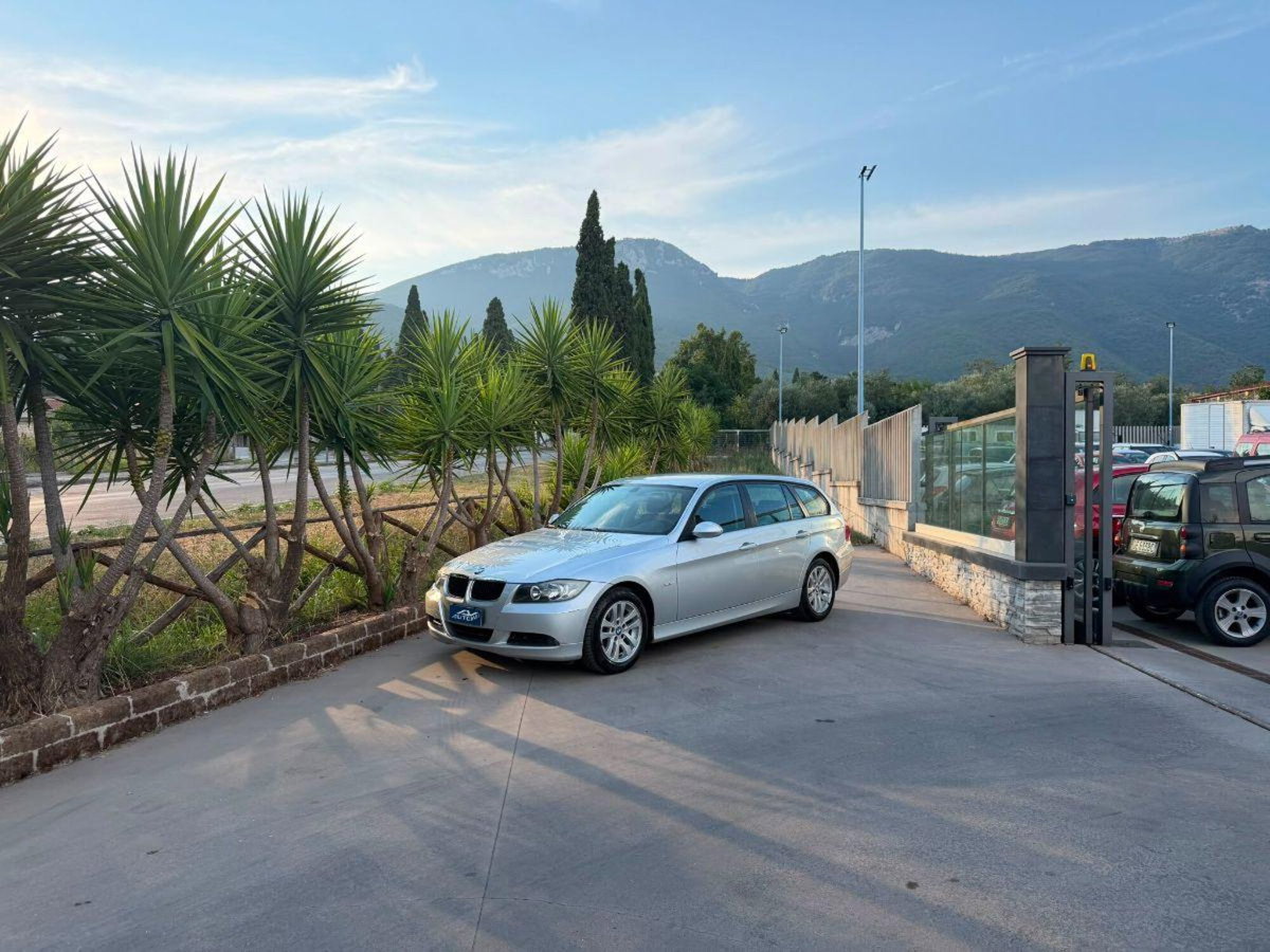 BMW Serie 3 Touring 320d cat  Futura