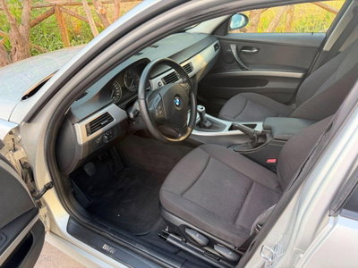 BMW Serie 3 Touring 320d cat  Futura (6)