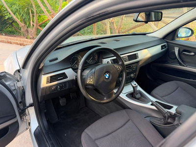 BMW Serie 3 Touring 320d cat  Futura (9)