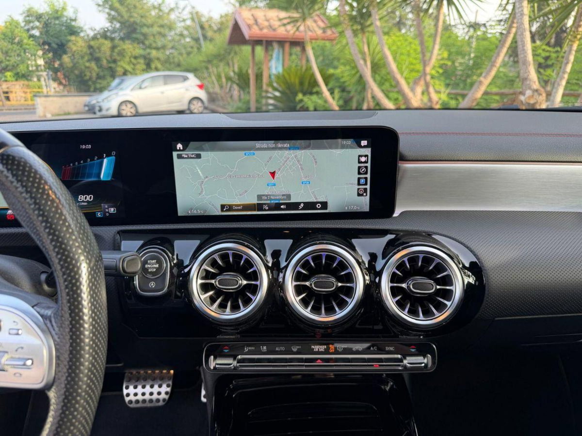 Mercedes-Benz CLA 35 AMG 4Matic (20)