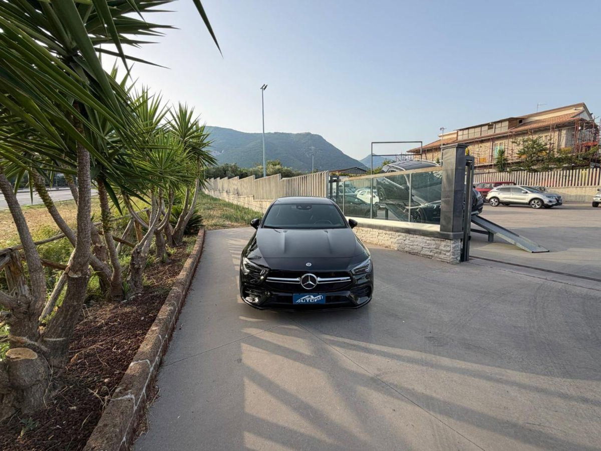 Mercedes-Benz CLA 35 AMG 4Matic (3)