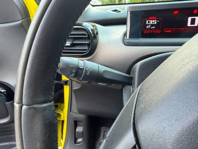 Citroen C4 Cactus BlueHDi 100 S&S Live (12)