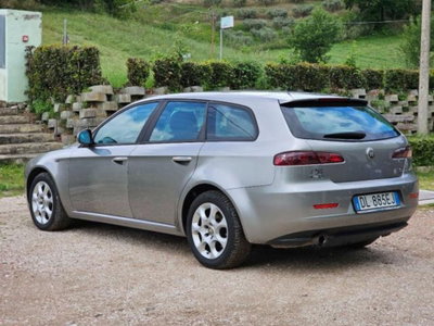 Alfa Romeo 159 SportWagon 1.9 JTDm 16V Sportwagon Progression (4)