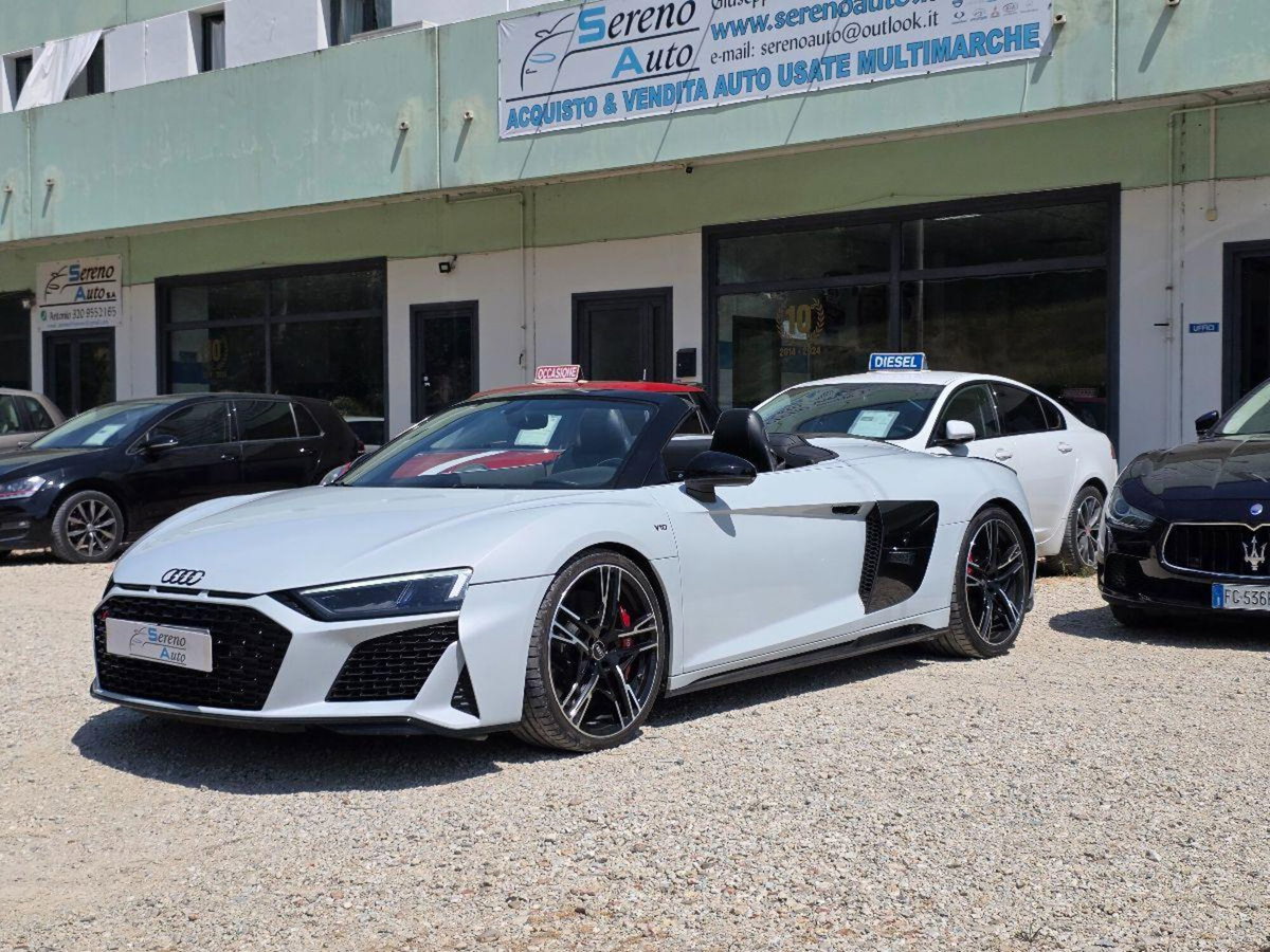 Audi R8 Cabrio Spyder 5.2 V10 Performance quattro 620cv s tronic (7)